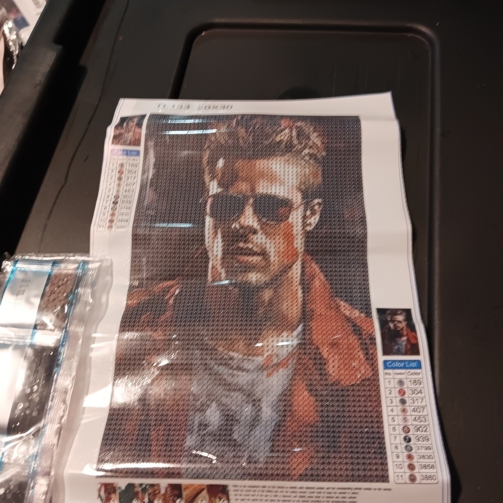 Brad Pitt Diamond Art Paint Kit with Sunglasses Portrait Fight Club 20x30